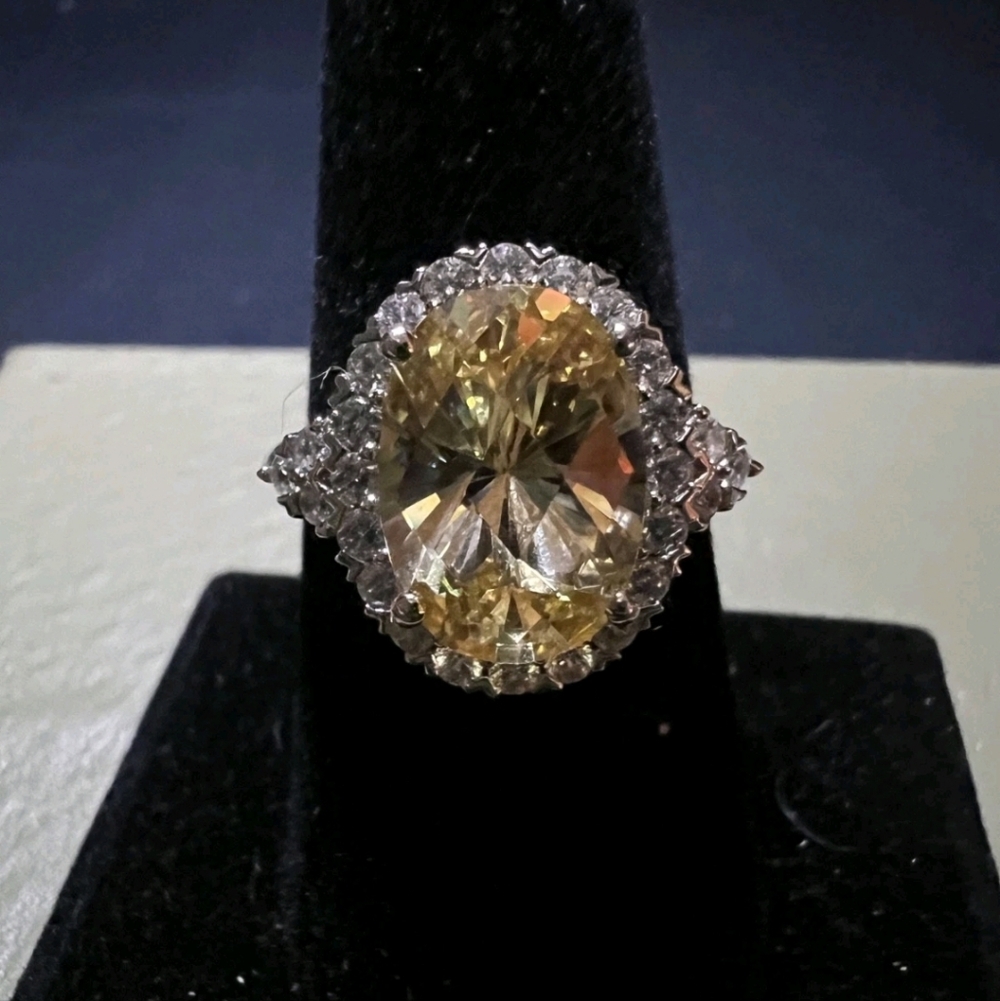 Womans Canary Yellow Sterling Silver Ring Size 9.75 - Picture 9 of 12
